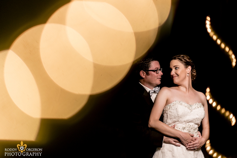creative portraits with the bride and groom at the Hampton Inn New Orleans